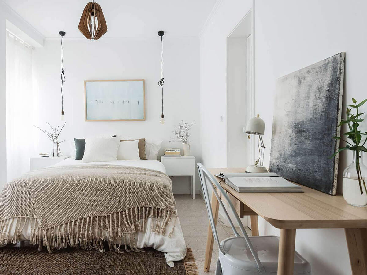 Phòng ngủ được thiết kế với tone màu trắng chủ đạo, phong cách hiện đại thu hút